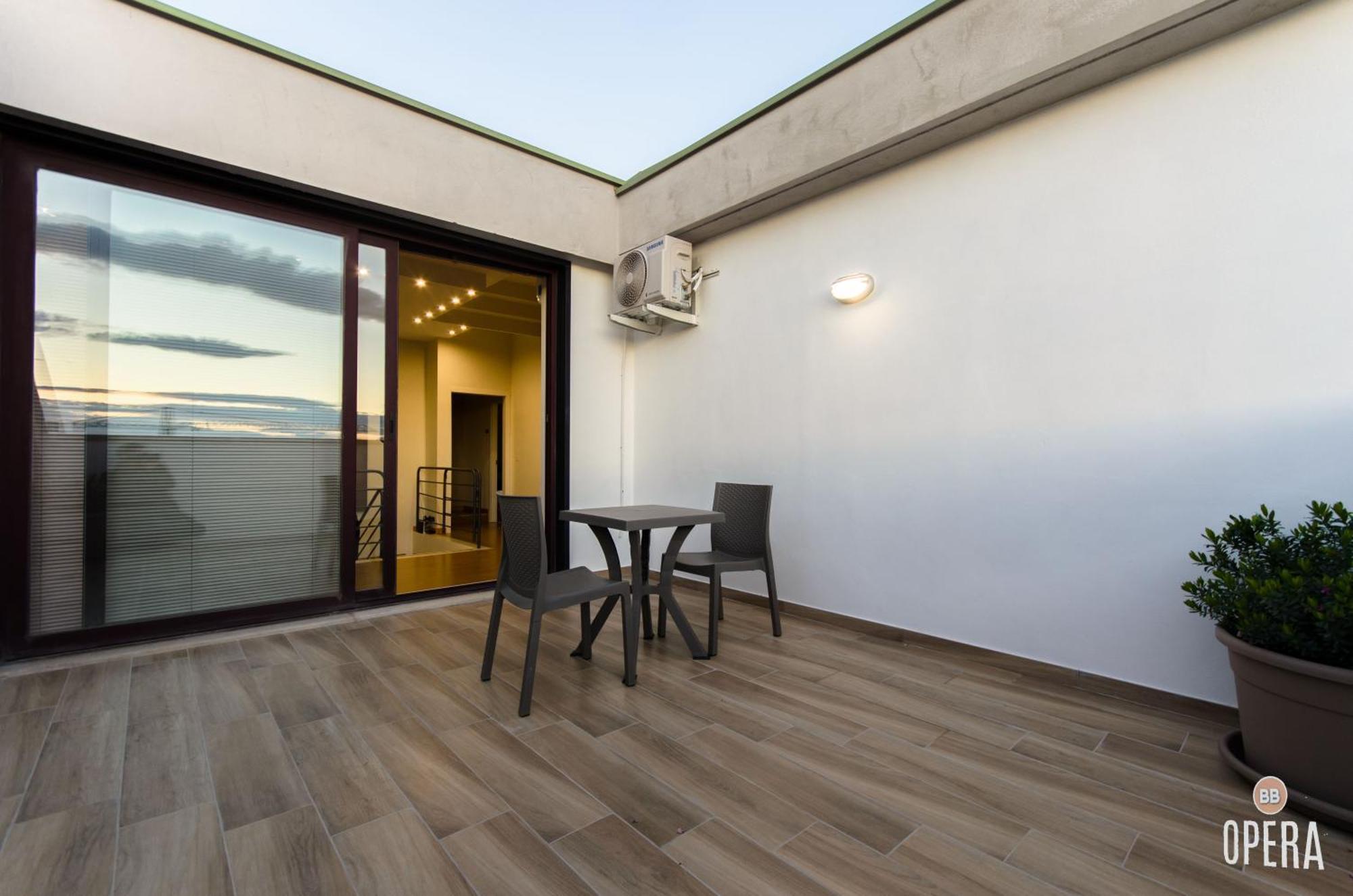 Opera B&B Foggia Bagian luar foto